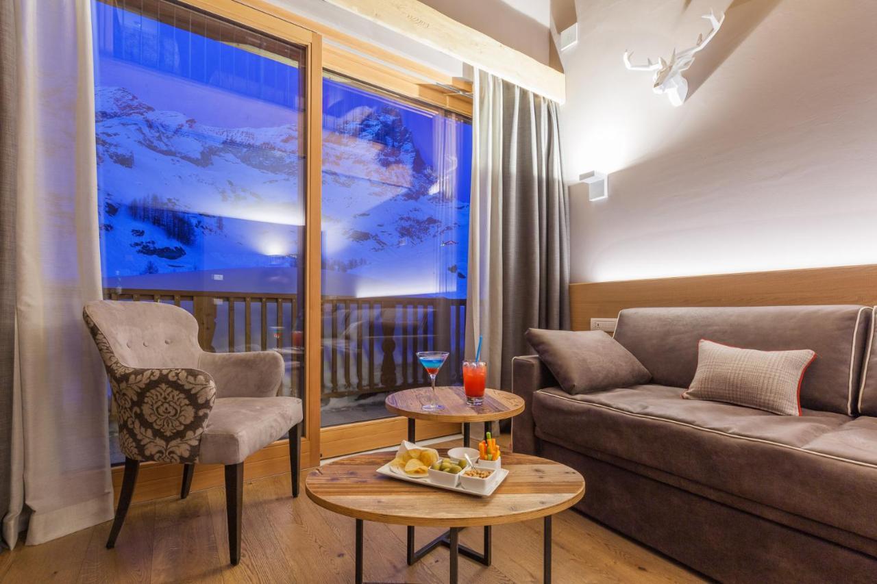 Excelsior Planet Hotel Breuil-Cervinia Bagian luar foto